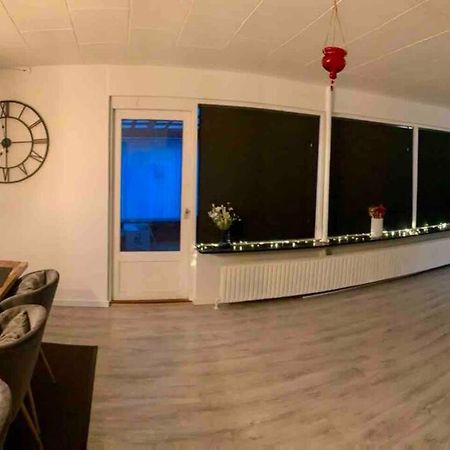 Big Villa In Stege Near Mons Klint With Trampolin מראה חיצוני תמונה