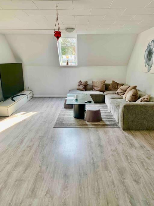 Big Villa In Stege Near Mons Klint With Trampolin מראה חיצוני תמונה